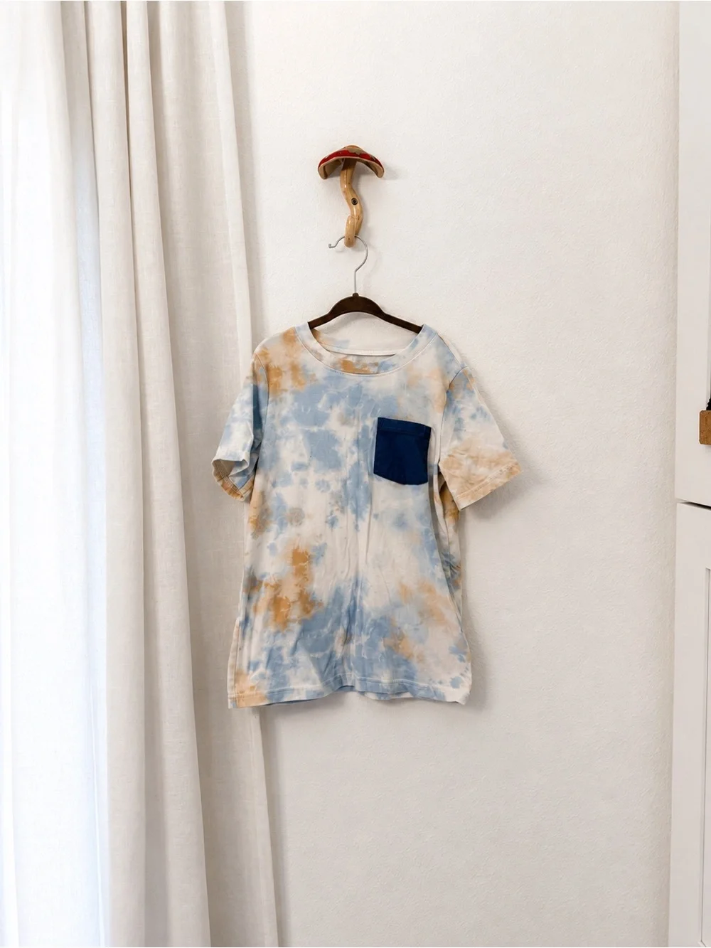 OshKosh B’Gosh Tie Dye Boys Tee Shirt – Size 7/7A